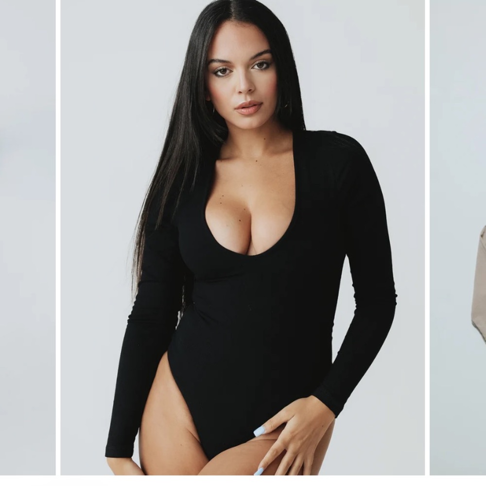 DEEP V LONG SLEEVE
BRAMISUIT | Klassy Network